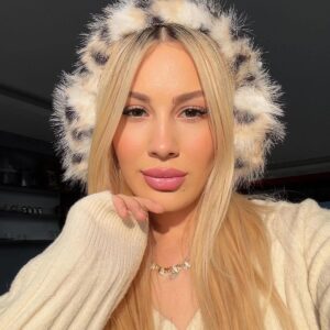 Leopar Desenli Peluş Kulaklık - Kışlık Sıcak Tutan Yumuşak Kulak Koruyucu