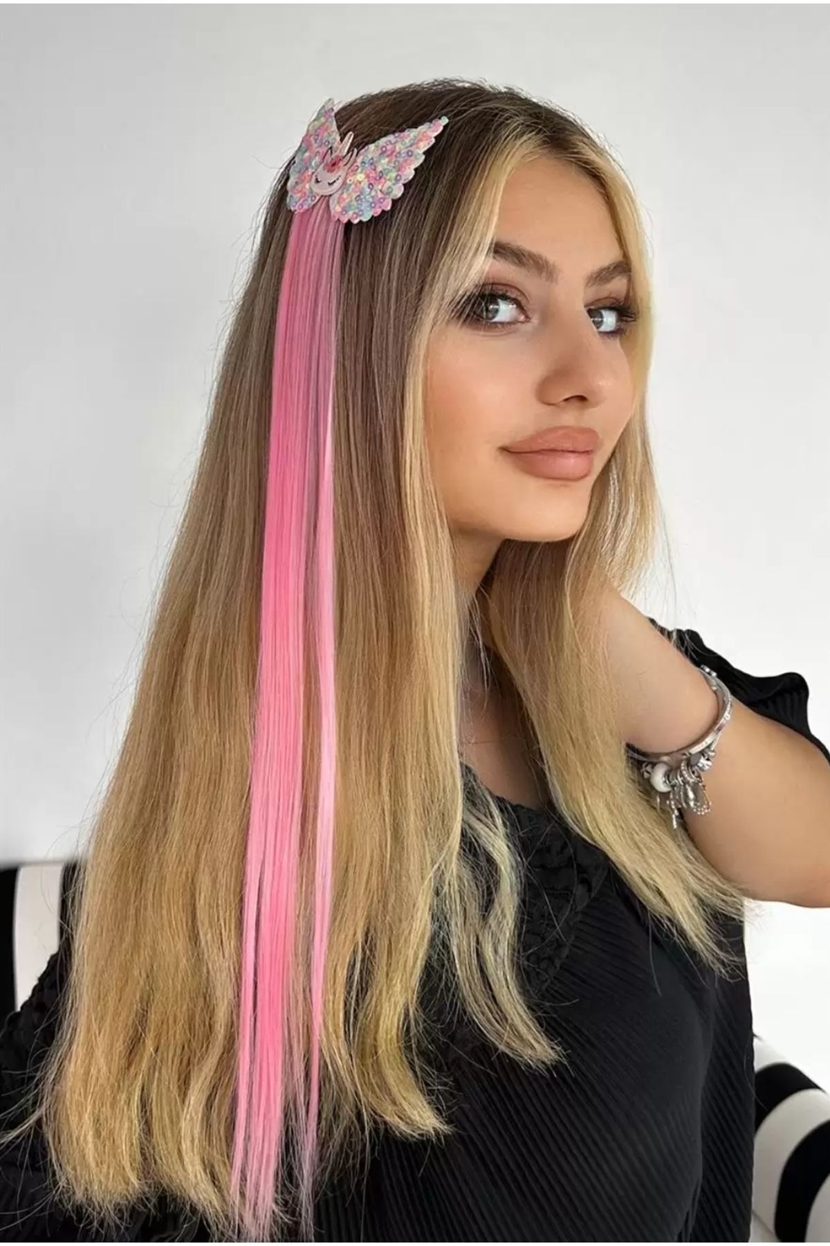 Unicorn Figürlü Pembe Renk Pullu Saçlı Yan Toka Postiş