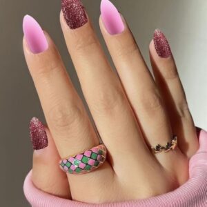 24'lü Pembe Mat & Simli Takma Tırnak Seti | Yapıştırıcılı Kolay Uygulama