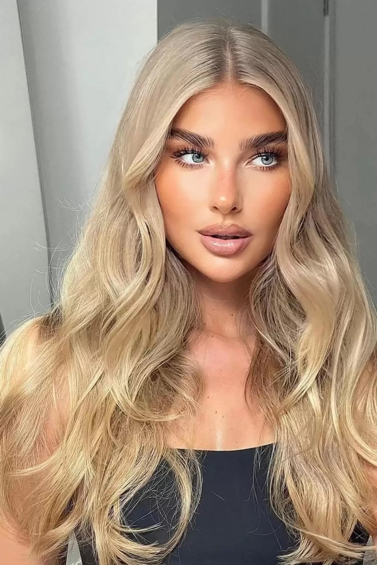 Isıya Dayanıklı, Dalgalı Yarımay Çıt Çıt Saç Bal Köpüğü (16#) 60 cm