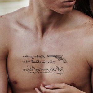 12 Saat Sonra Belirginleşen Geçici Dövme - Yazı ve Silah Figürlü Tattoo