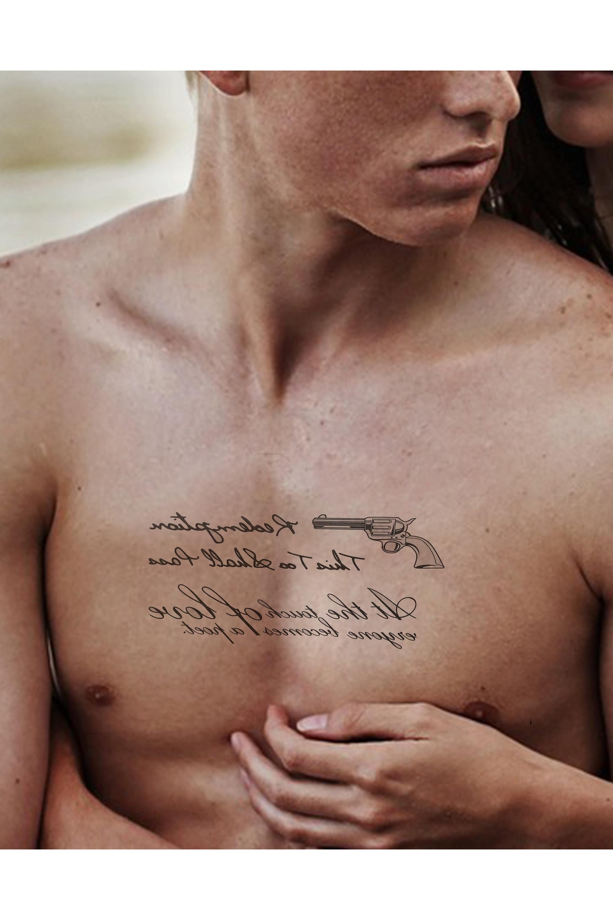 12 Saat Sonra Belirginleşen Geçici Dövme - Yazı ve Silah Figürlü Tattoo